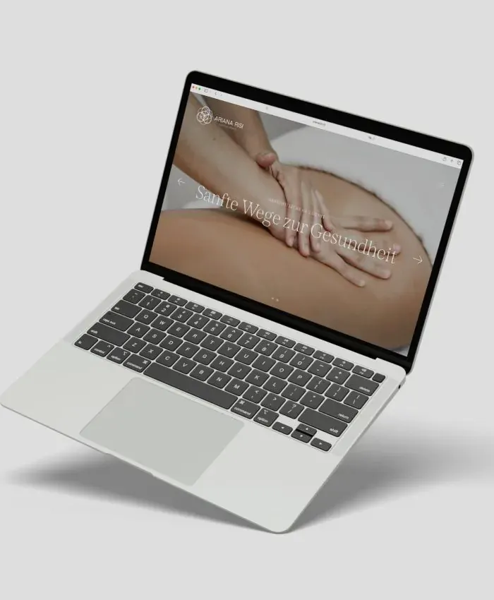 Ariana Risi – progetto Analogico, Online di IMAGEMEDIA