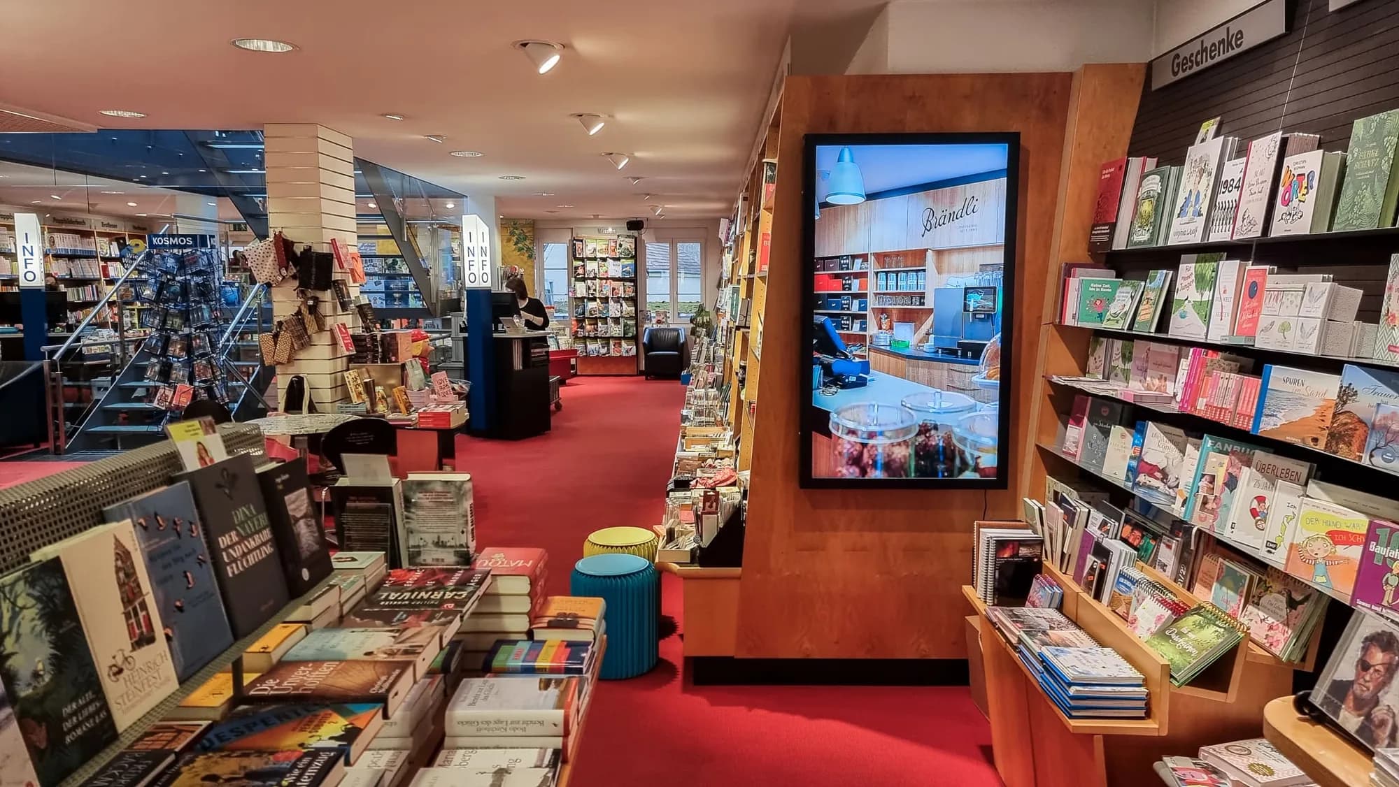 Buchhandlung Schreiber – Ein Digital Signage Display für Angebote, Neuerscheinungen und Anlässe in der Buchhandlung Schreiber.